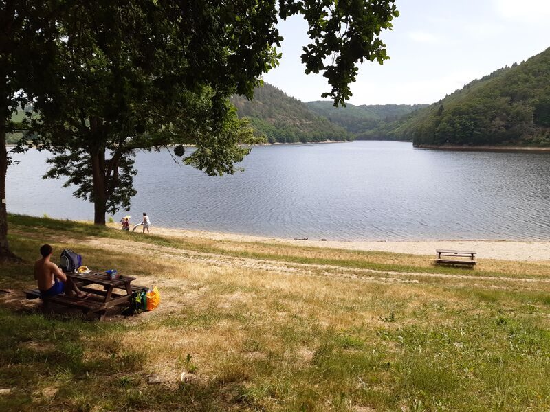 © Picnic area - Pont du Bouchet - OT Combrailles