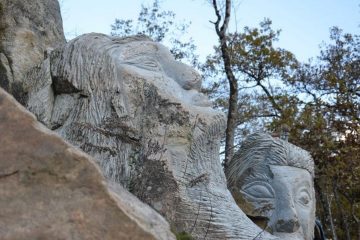 © Les Rochers de Rufino, parc de sculptures - OTC