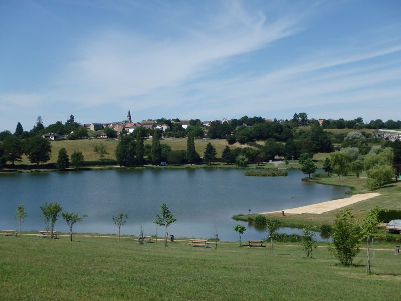 © Plan d'eau de la Prade - Servant - Mairie Servant