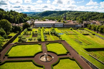 © Jardin Château Dauphin - Elyas Saens