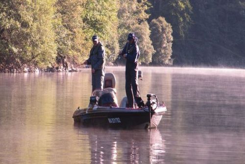 Site de pêche - Lac des Fades-Besserve