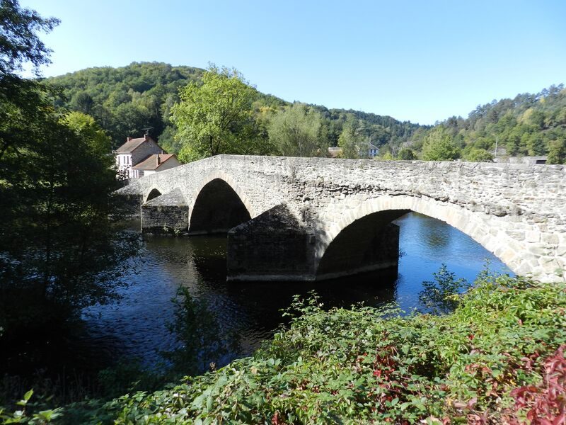 © Pont roman de Menat - OT Combrailles