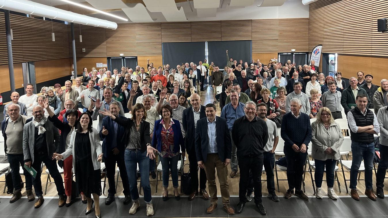 Elus et prestataires touristiques rassemblés pour le lancement de la Marque_Marc-Alexis Roquejoffre (2)